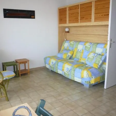 One-Bedroom Apartment With Sea View 99 Daire Agde